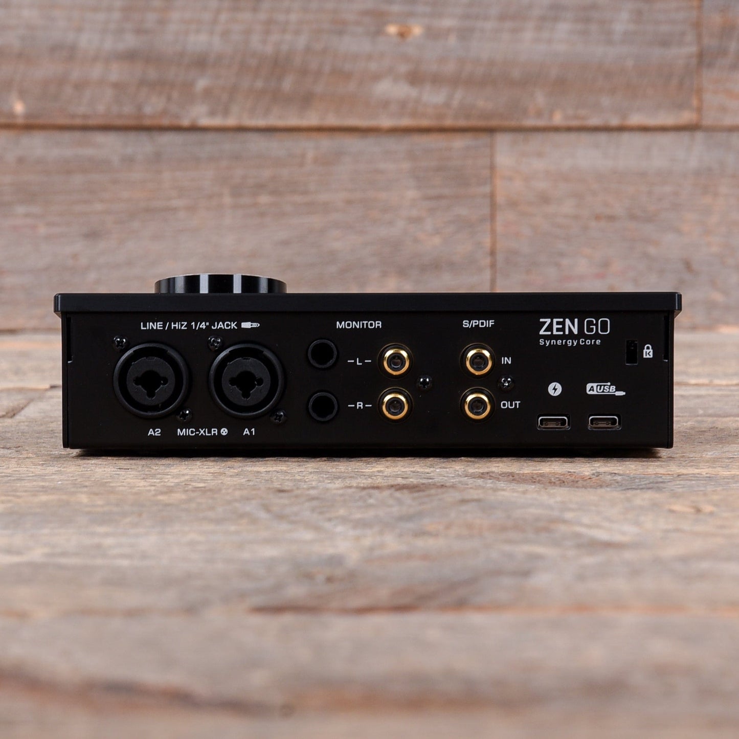 Antelope Audio Zen Go Synergy Core 4x8 Bus-Powered USB-C Audio Interface